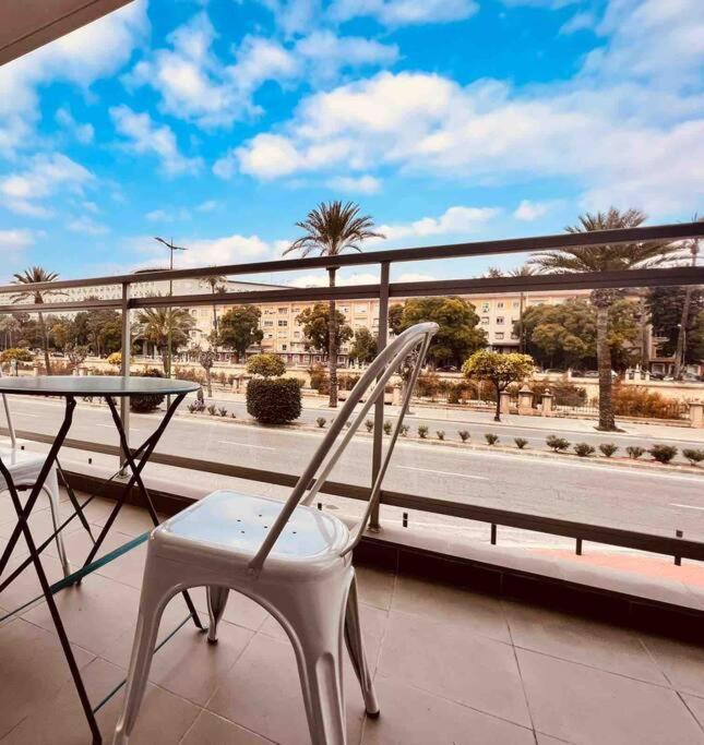 Апартаменты Apartamento Centrico Con Plaza De Garaje Y Piscina Мурсия Экстерьер фото