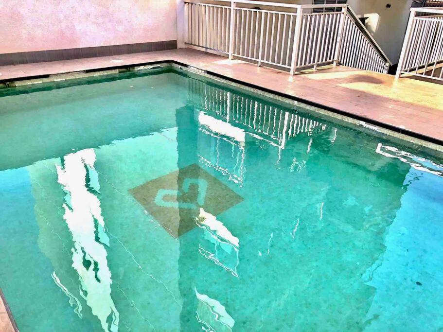 Апартаменты Apartamento Centrico Con Plaza De Garaje Y Piscina Мурсия Экстерьер фото