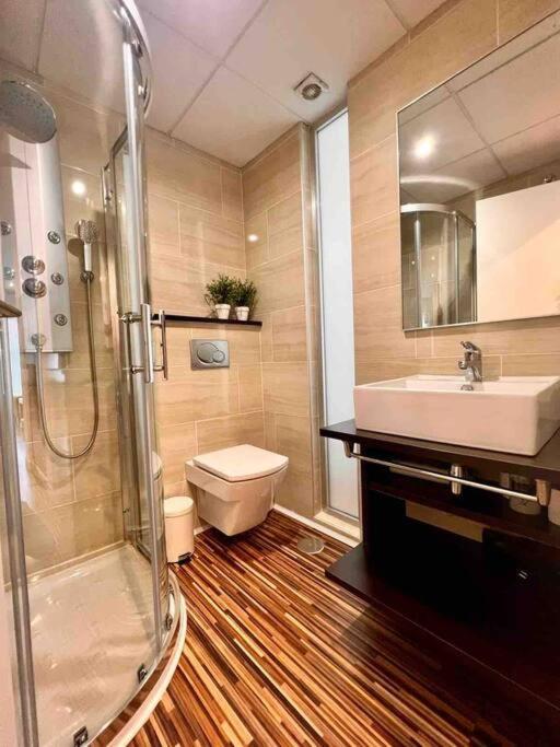Апартаменты Apartamento Centrico Con Plaza De Garaje Y Piscina Мурсия Экстерьер фото